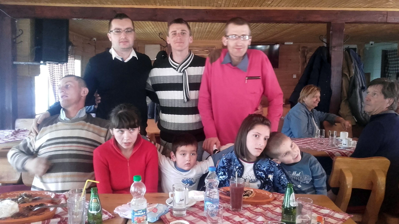 Деца из 